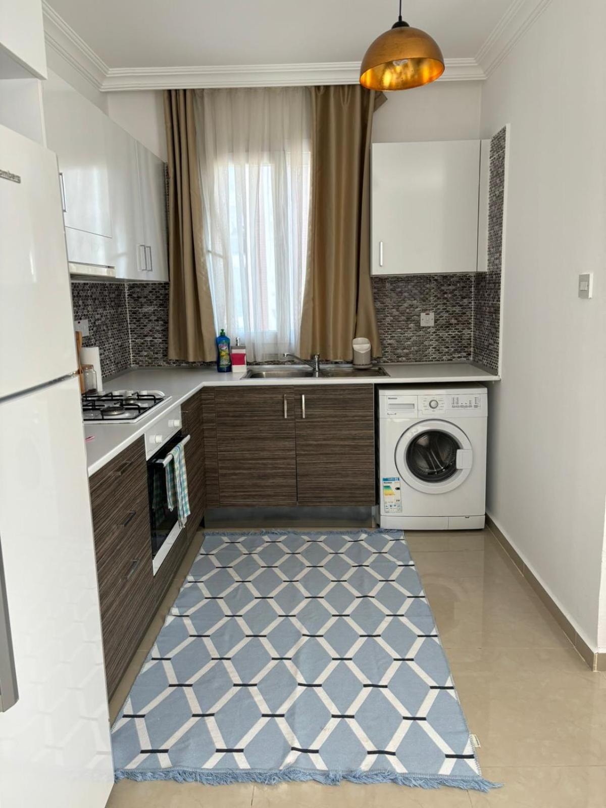 Kyrenia Central 2+1 Екстериор снимка