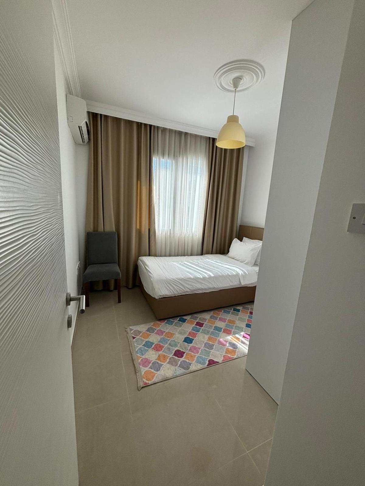 Kyrenia Central 2+1 Екстериор снимка